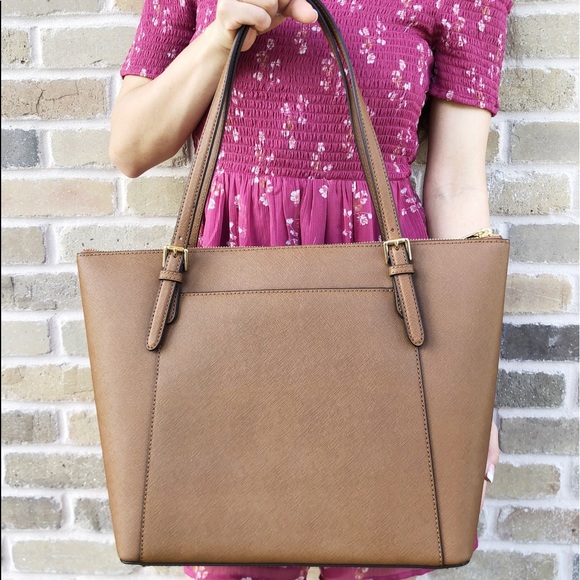 Gaby’sBags👜💕-Michael Kors Large Top Zip Tote - Picture 3 of 8